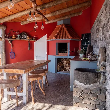 Casa Dos Avos * Calheta